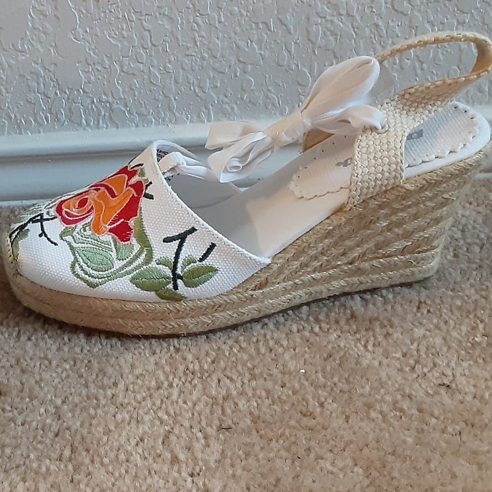 Womans Espadrilles
